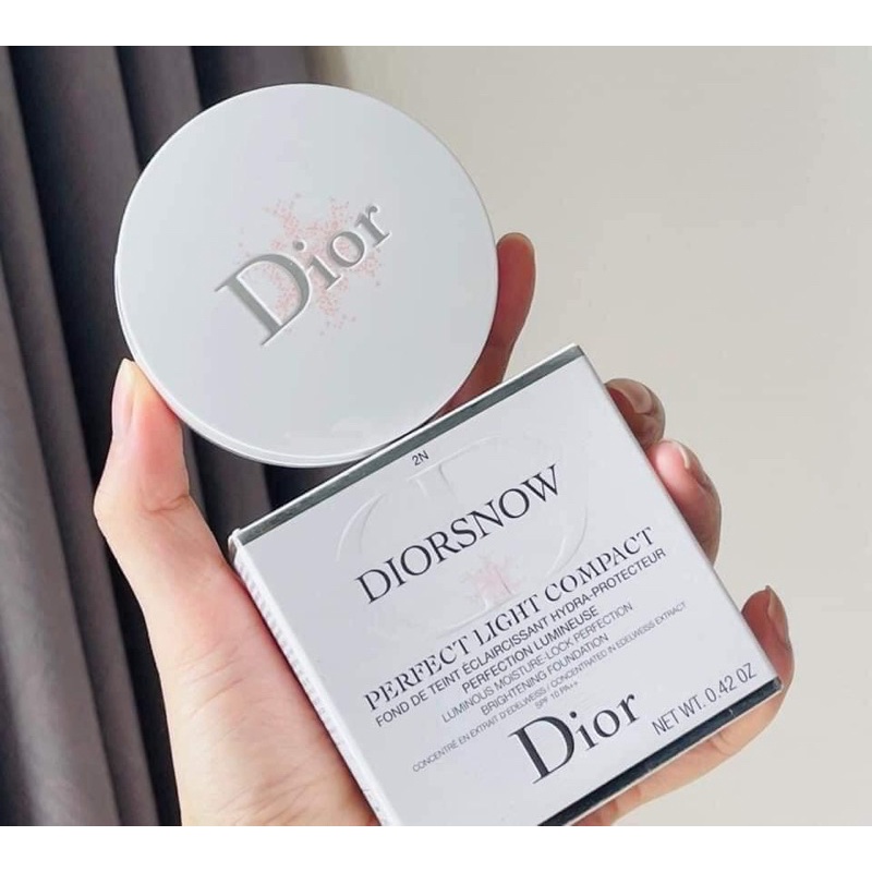 PHẤN PHỦ DẠNG NÉN DIOR