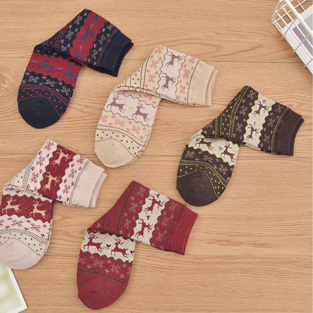 Vớ cotton cao cổ in họa tiết Giáng Sinh cho nữ