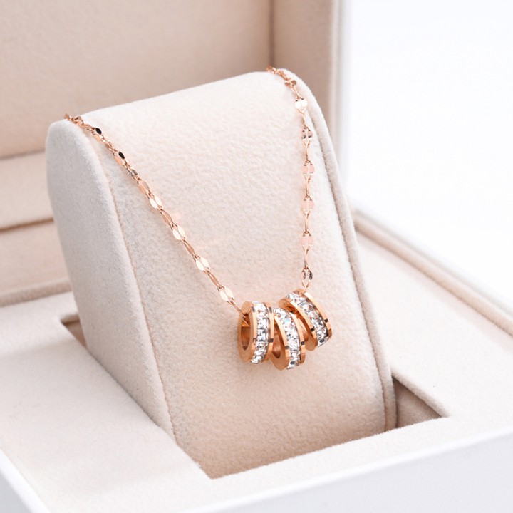 DÂY CHUYỀN TITAN MÀU HỒNG 3 KHOANH TRÒN ĐÍNH ĐÁ VUÔNG TN190 siêu đẹp, bền màu, chuẩn thời trang