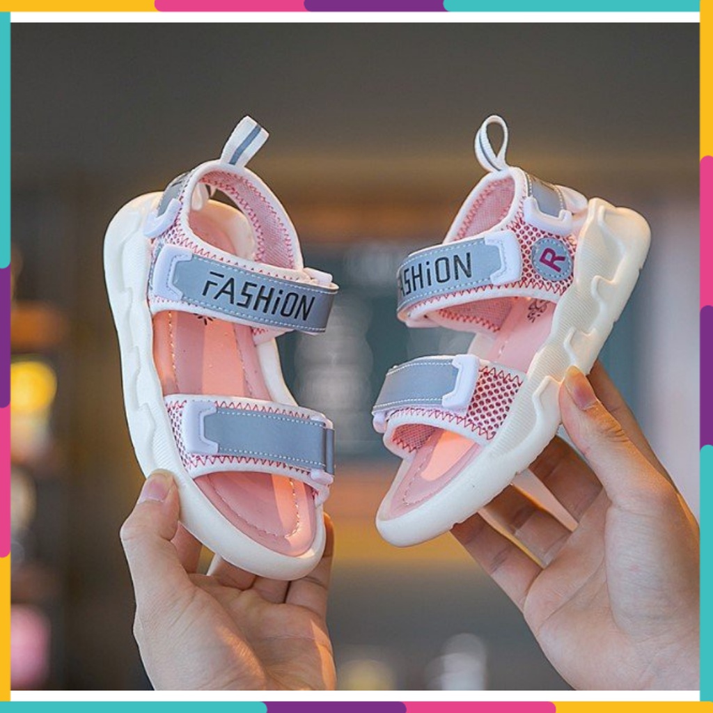 Sandal bé gái sandal bé trai Dép Trẻ Em Siêu Đẹp Đi Nhẹ Êm Chân Thiết Kế Đơn Giản Phong Cách Hàn Quốc