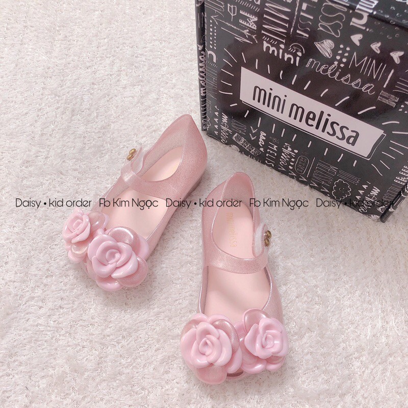 Giày melissa tim hồng