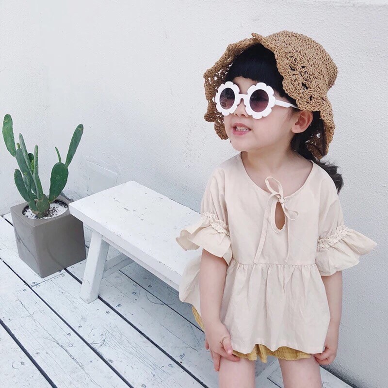 Kính Mát Hình Bông Hoa Nhỏ Dành Cho Bé