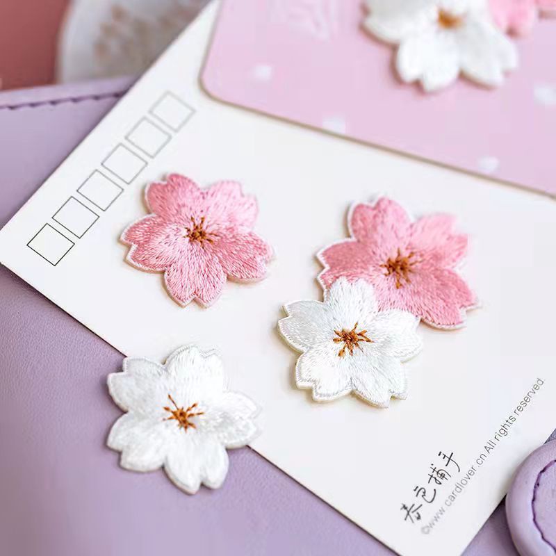 Set 10 Miếng Dán Ủi Quần Áo Hình Hoa Xinh Xắn