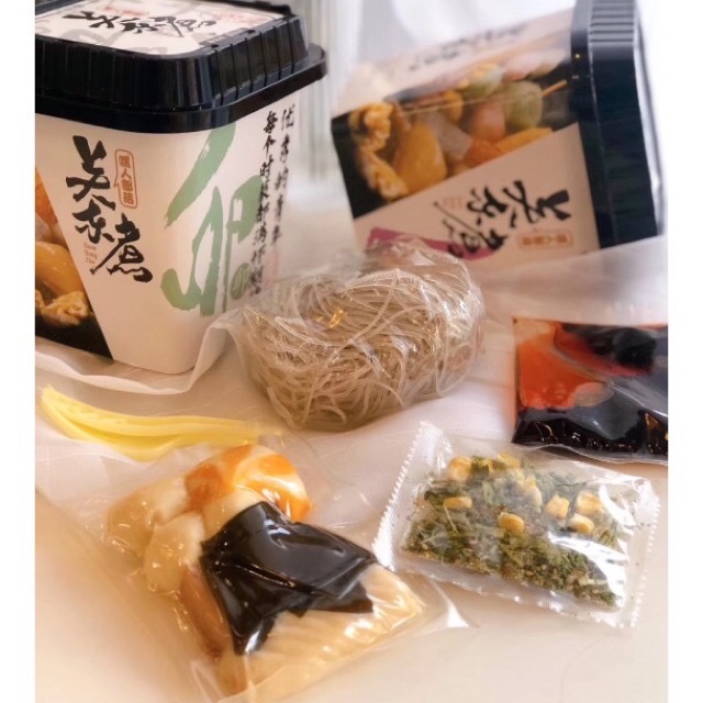 SALE LẨU CỐC FULL TOPING 🦐🦑🦀🐙🐟    LẨU + Miến dai ngon | BigBuy360 - bigbuy360.vn