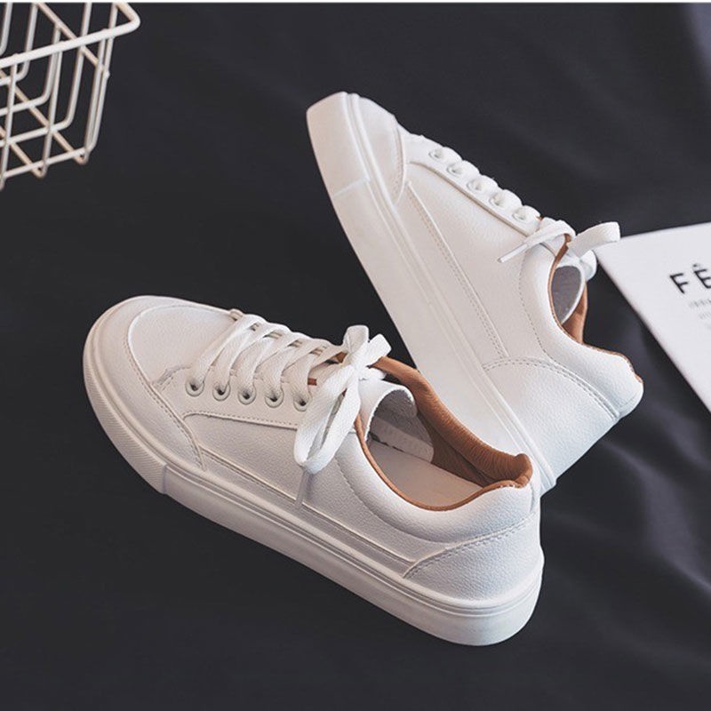 Giày sneaker thiết kế giản đơn năng động dễ phối đồ dành cho nữ