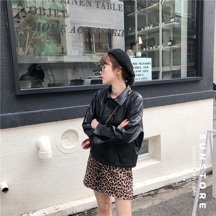 Áo khoác da 2 túi cài nút màu đen Ulzzang