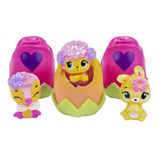 Giỏ trứng hoa hồng Hatchimals