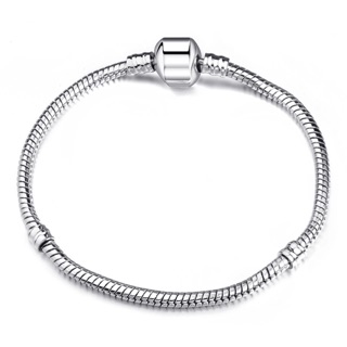 Vòng tay Charm