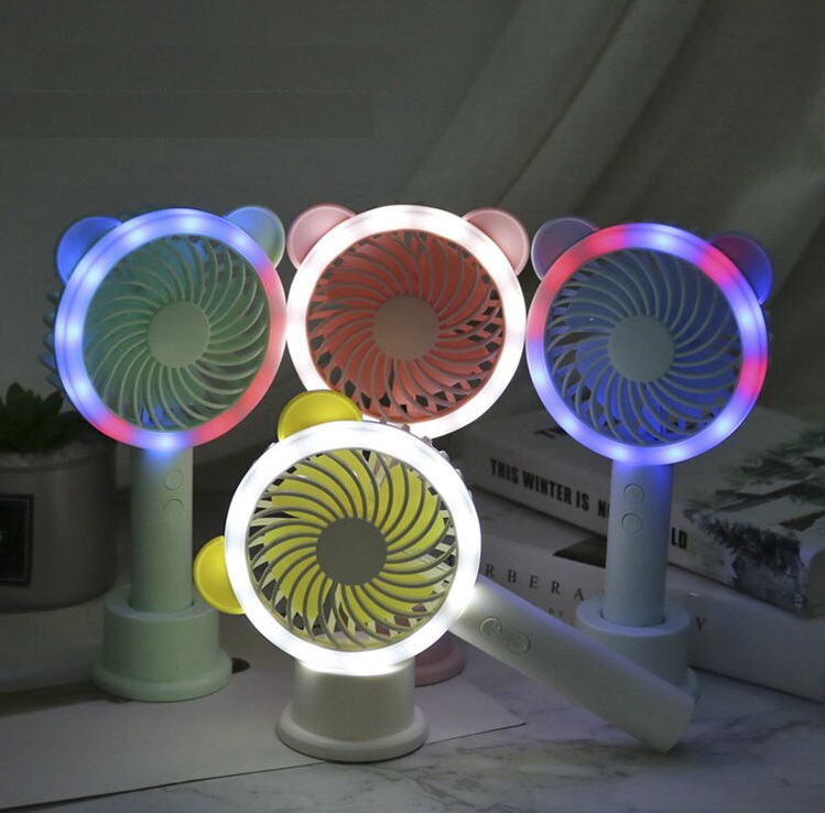 Quạt 4 cánh tai thỏ có đèn Led siêu mát siêu dễ thương giải pháp mùa nóng