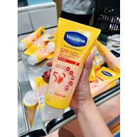 sữa dưỡng thể vaseline 50x healthy bright spf50+ pa++++ daily proctection brightening serum thái lan 320ml chống nắng | BigBuy360 - bigbuy360.vn