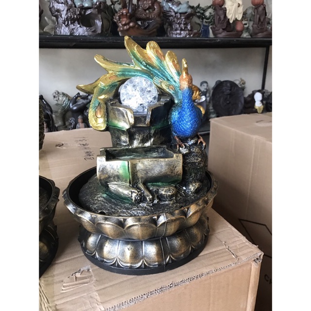 Thác nước phong thủy Chim Công May Mắn Hạnh Phúc