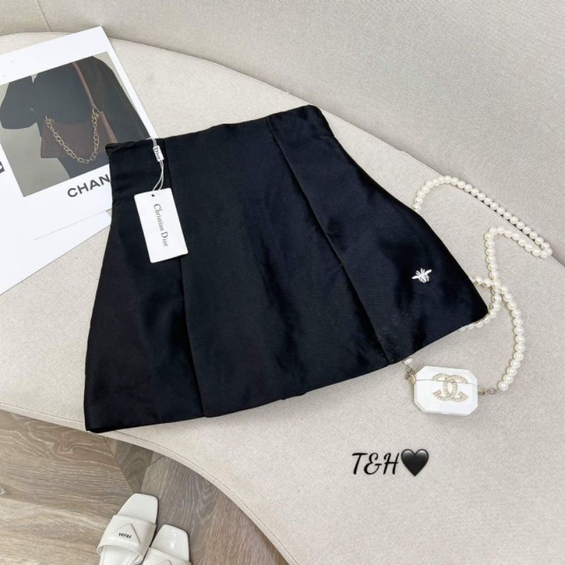 Chân váy tapta thêu ong hàng QCL1