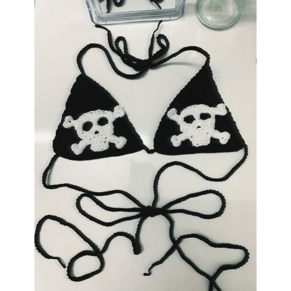 Skull bikini top - áo bikini hình đầu lâu len handmade - ảnh thật của MADEBYBEEM