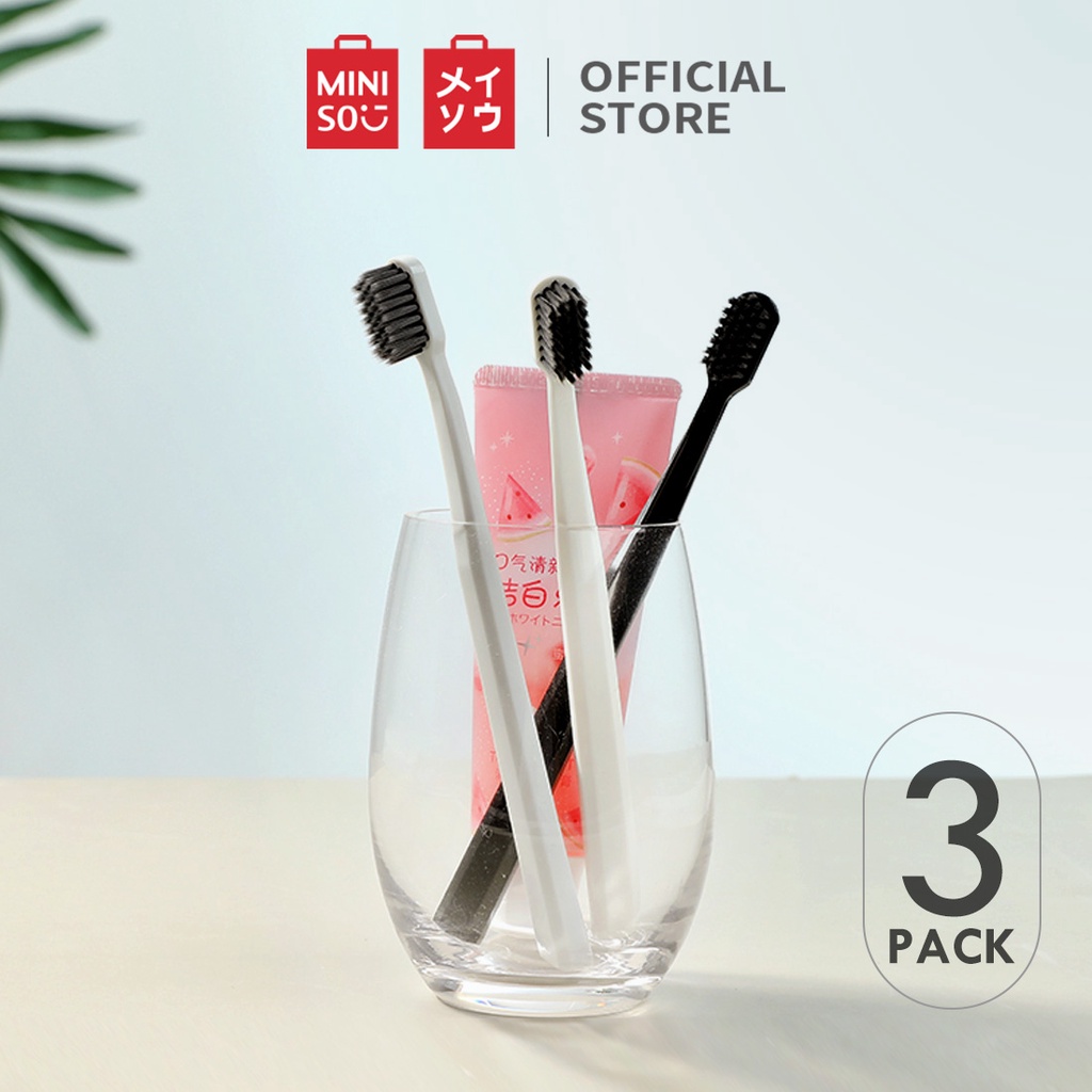 Bàn chải đánh răng Miniso Classic 3 pcs/pack (Nhiều màu)