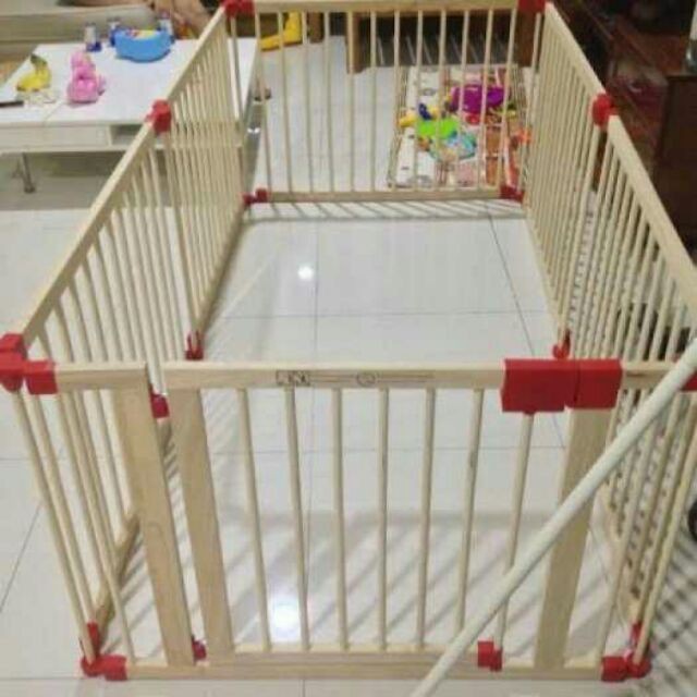 Cũi 5d playpen 6 cánh