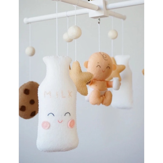 [FRRESHIP] Đồ chơi treo nôi cho bé kích thích thị giác ảnh thật mẫu Em bé