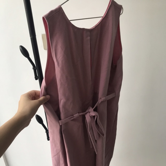 Váy hồng size bé