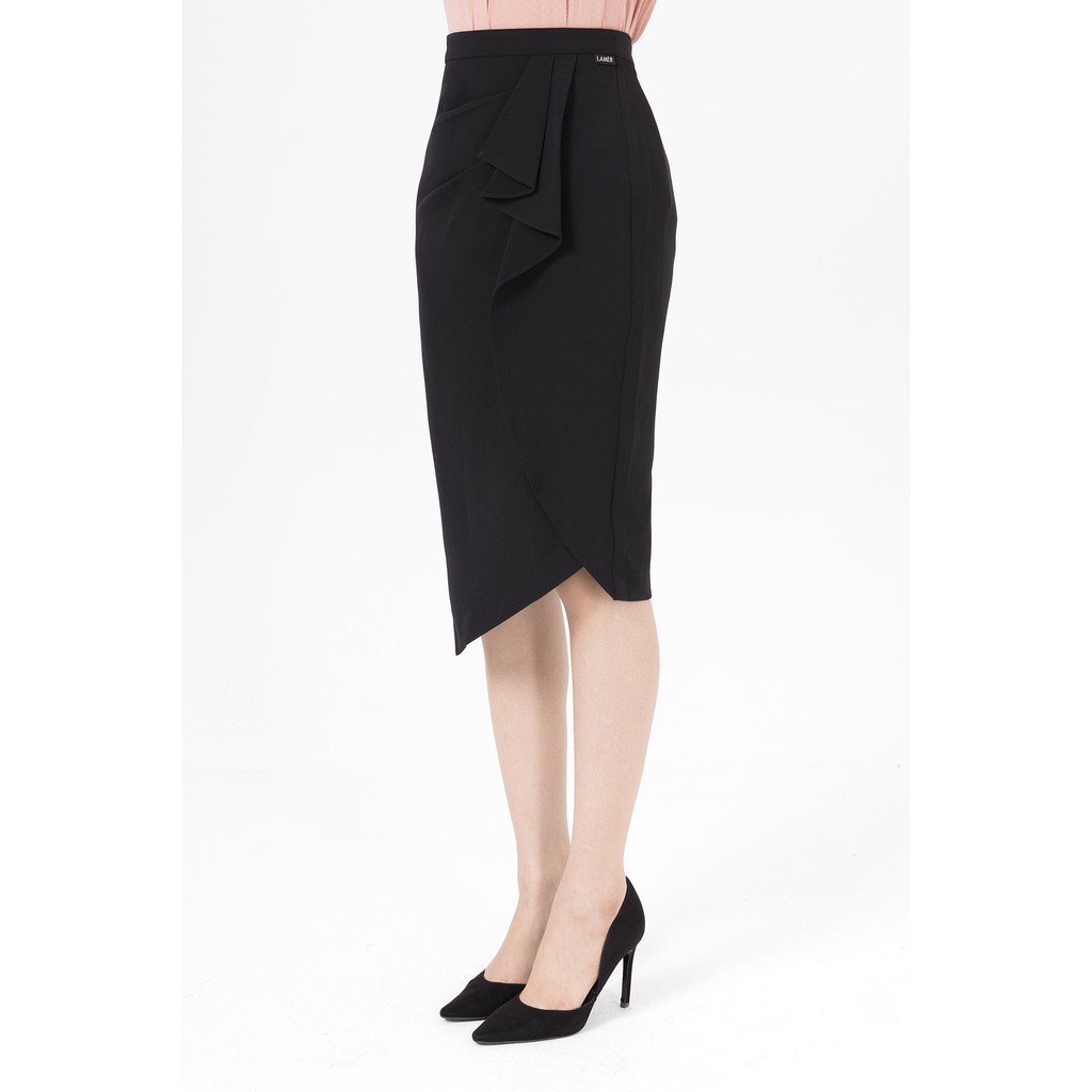 Chân váy ôm xếp ly bèo rủ lệch LAMER L62F19Q010-S1400 (Đen) | BigBuy360 - bigbuy360.vn