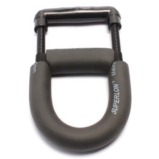 Bẻ cổ tay Thanh Xuân