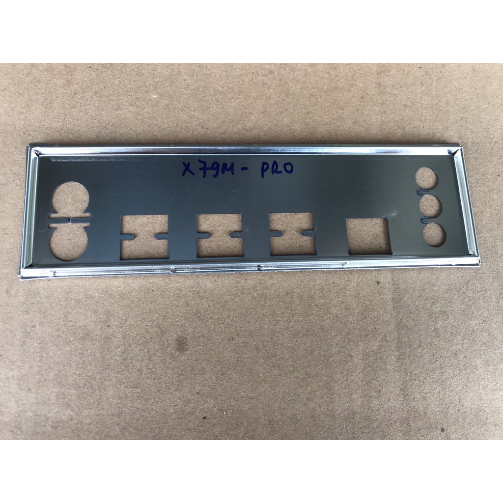 Chặn main X79M-PRO X79M PRO dùng nắp sau thùng máy