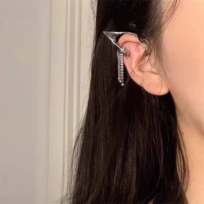 Bông Tai Dạng Kẹp Hình Hoa Đính Đá Lấp Lánh 19A1269