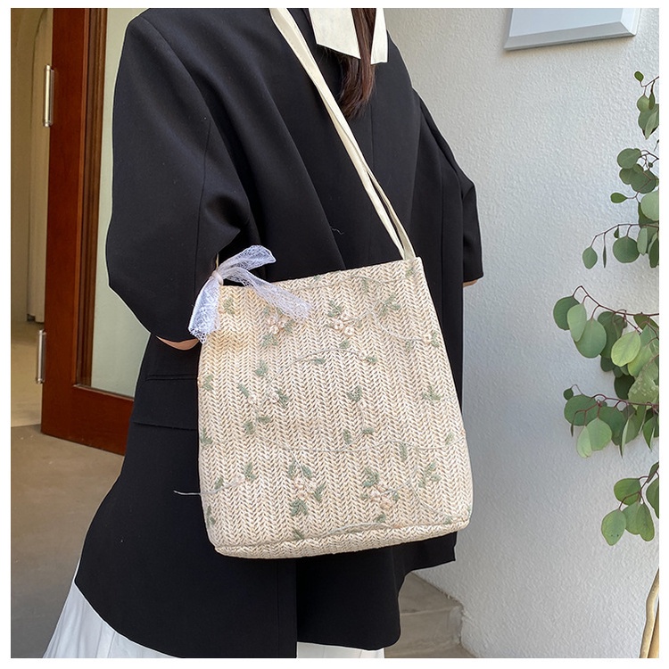 Túi Đeo Chéo Chất Cói Xô Đi Biển Thêu Cây Hoa Style Korea Mới Xinh