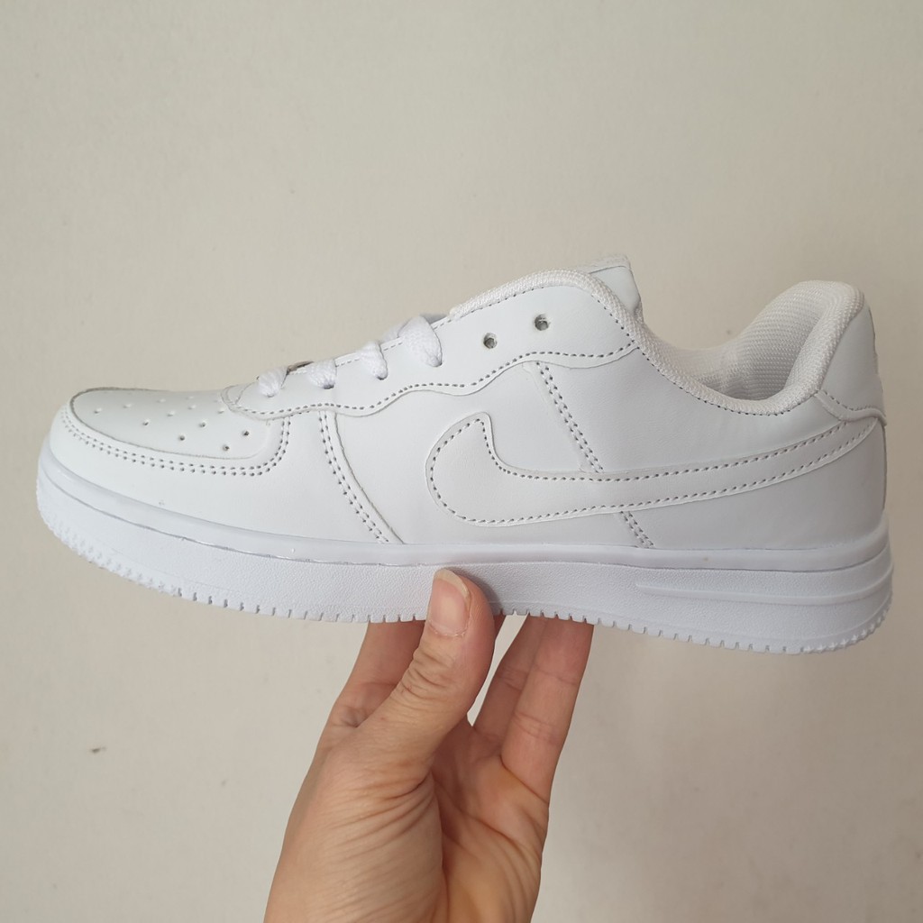 [Sale -Ảnh Thật] giày air force 1 trắng Nam Nữ | BigBuy360 - bigbuy360.vn