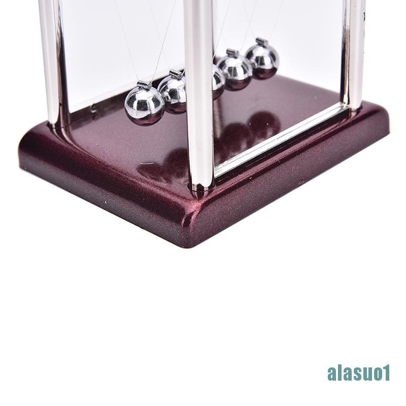 Newton 1 Bàn Trang Trí