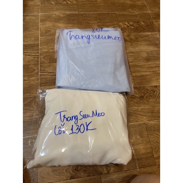 Quần áo....