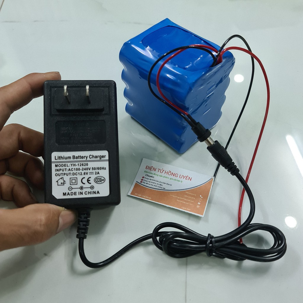 Bình Ắc quy pin Lithium Li-ion 12V - 8AH. Khối pin 3S - 12.6V - 8000mAH - Kèm mạch bảo vệ 3S 40A