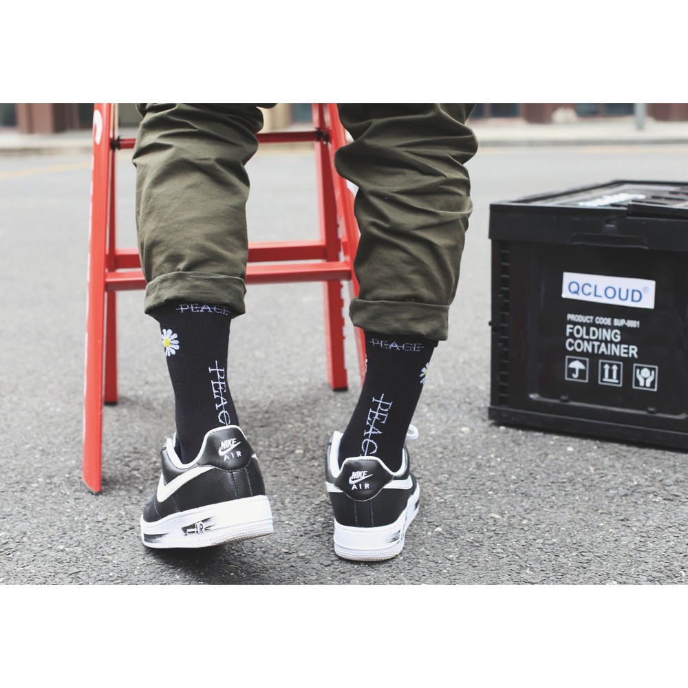 Tất vớ hoa cúc GD BIGBANG peaceminusone - Vớ bông hoa cúc