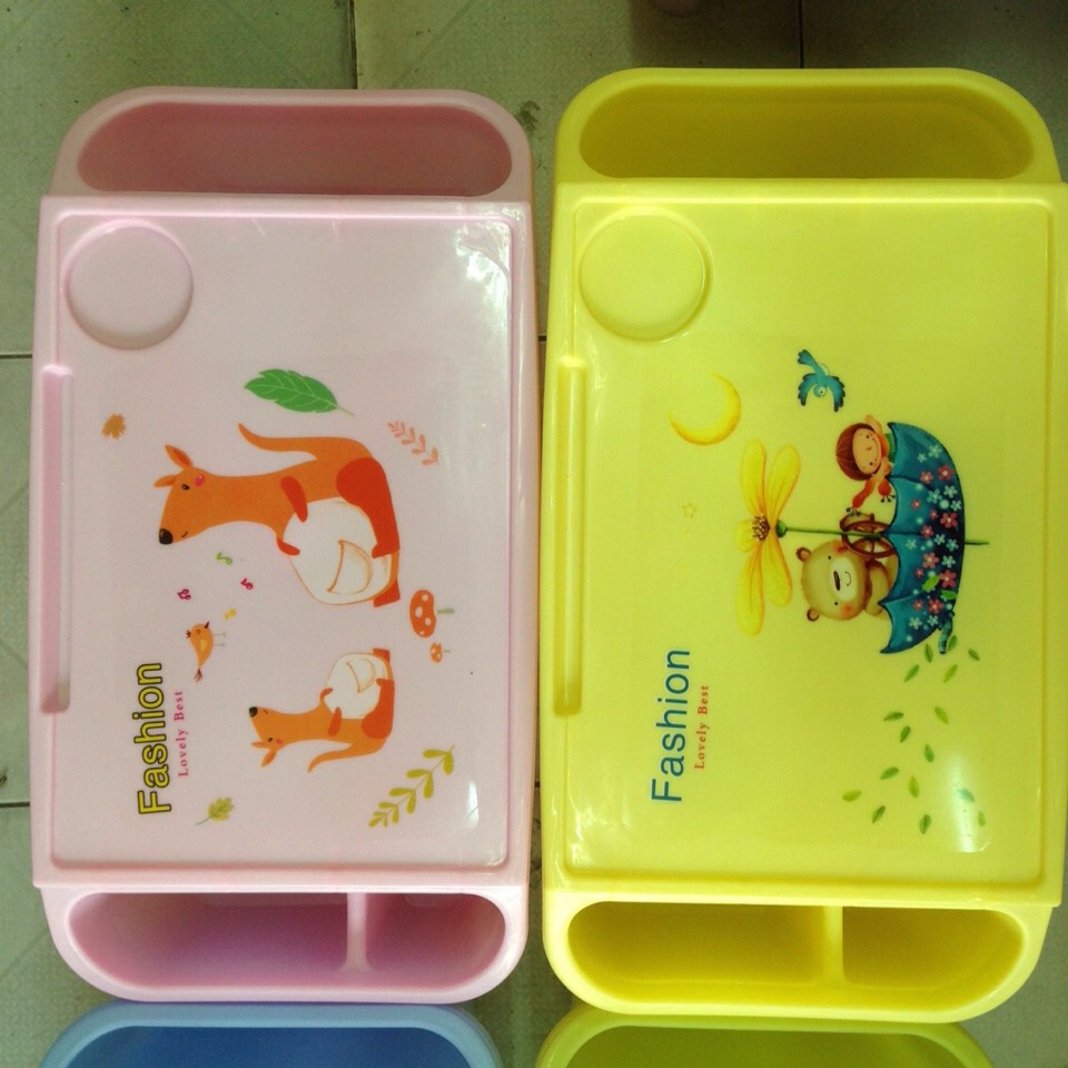 Bàn học nhựa cho trẻ em