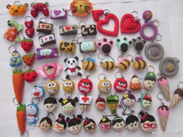 Set 30 mảnh vải dạ nỉ kích thước 22x22cm; 30x30cm