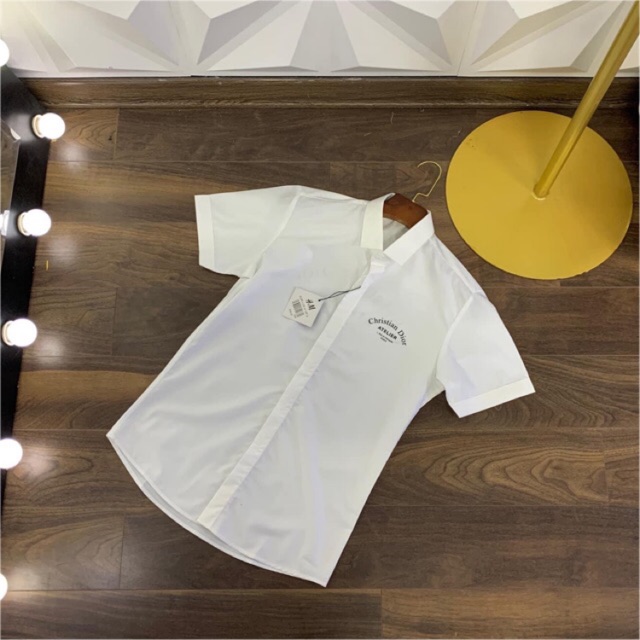 Áo sơ mi cộc tay CD nổi chữ hai mặt cực đẹp | BigBuy360 - bigbuy360.vn