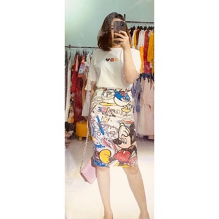 chân váy họa tiết mickey
