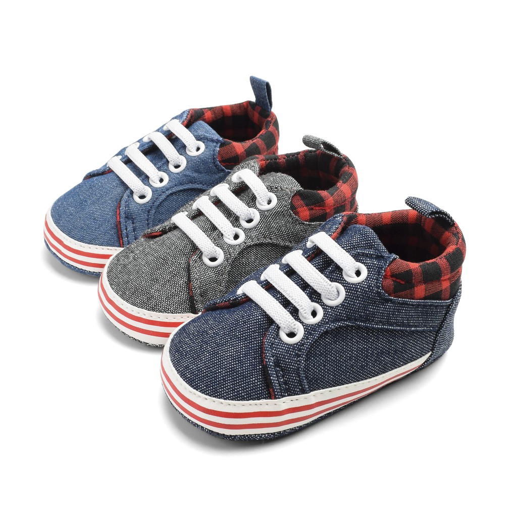 Giày Sneaker Đế Mềm Chống Trượt Cho Bé Tập Đi