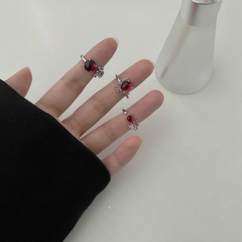 Nhẫn mặt hình hoa và bướm màu đỏ thiết kế hở kiểu dáng đơn giản 191180