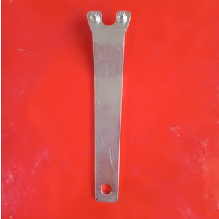 Tay vặn mở máy mài, máy cắt cầm tay