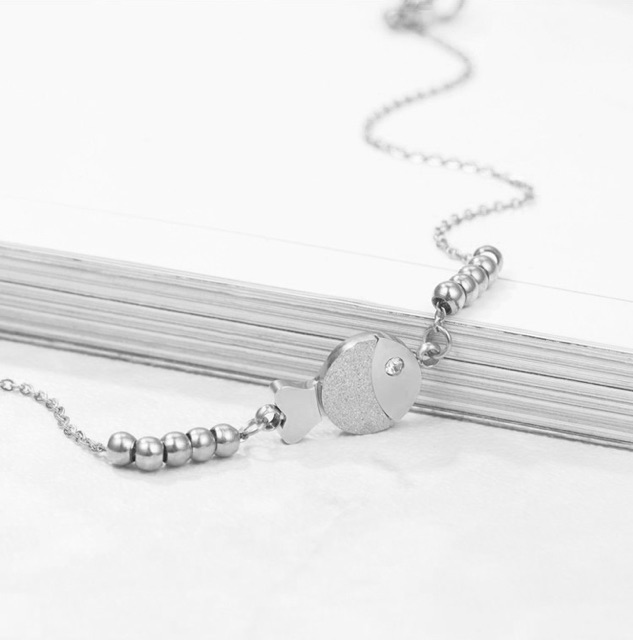 Lắc chân titan nữ cá LCZ124 | BigBuy360 - bigbuy360.vn