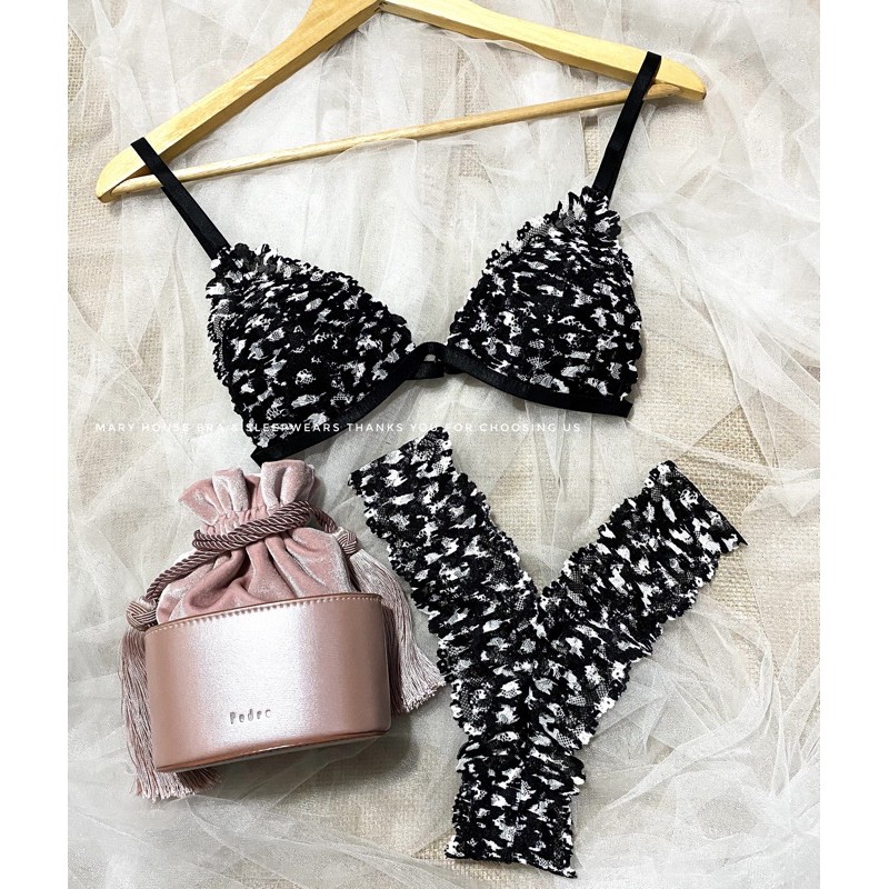 Set Bralette Ren Mút Ngực Quần Y Trắng/Đen Hoa Văn Mary House Bra & Sleepwears
