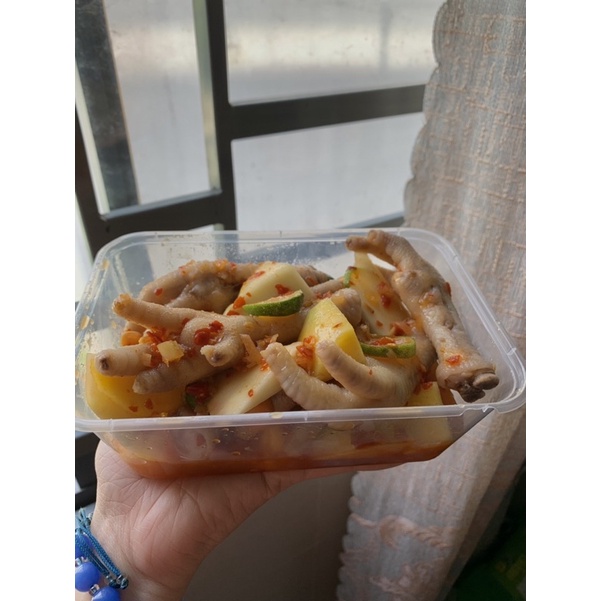 Chân Gà Sốt thái