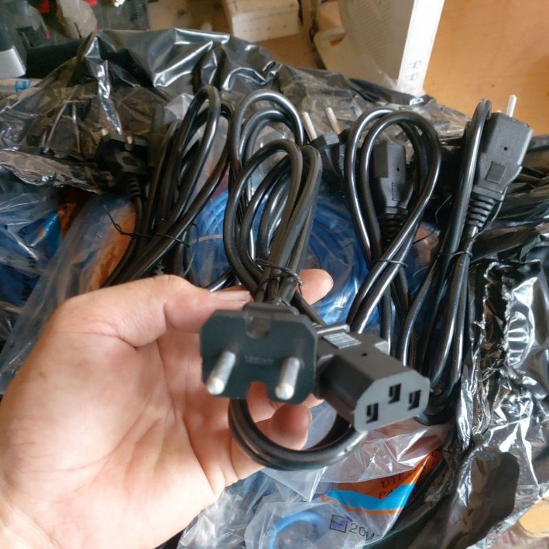 Dây nguồn mới rẻ