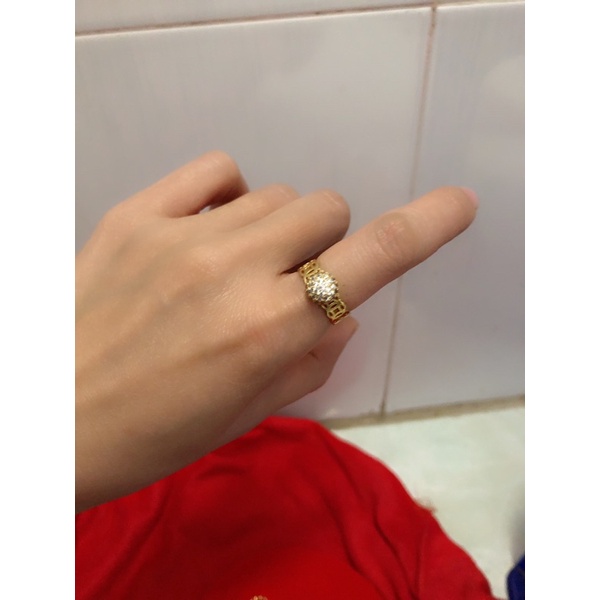 nhẫn mạ vàng
