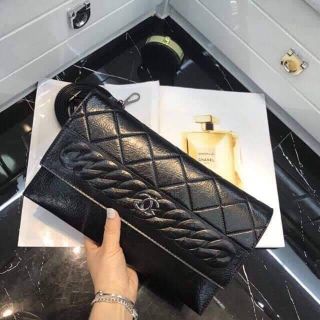 Ví cầm tay chữ x size 28