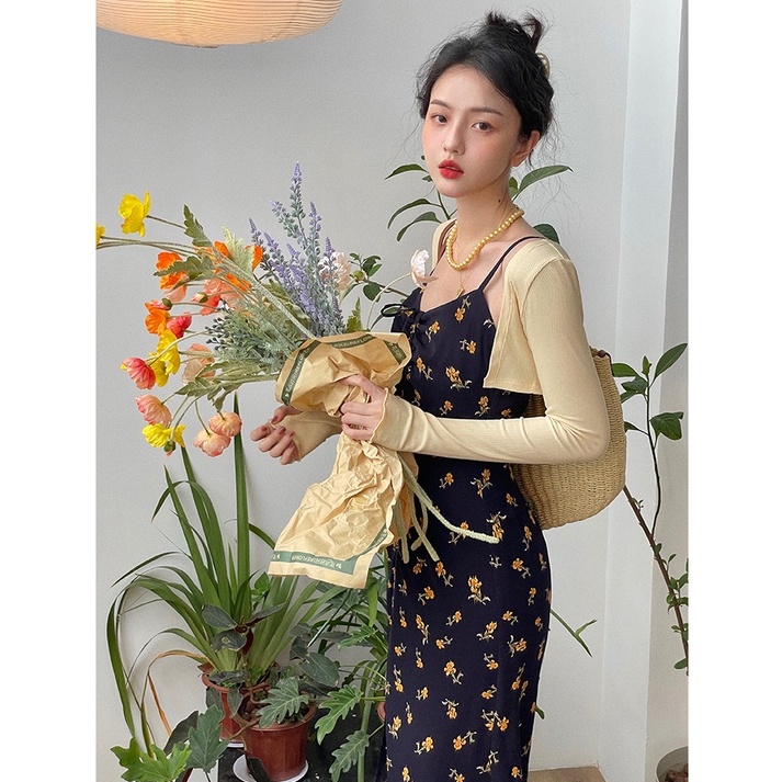 Set Áo Cadigan Mỏng + Váy 2 Dây Summer Trend Họa Tiết Hoa Nhí Kiểu Pháp Retro Cho Nữ