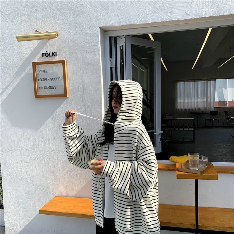 Áo khoác nỉ cotton kẻ sọc form rộng style ulzzang trẻ trung | BigBuy360 - bigbuy360.vn