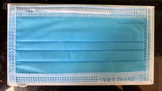 Khẩu trang 4 lớp Việt Thắng