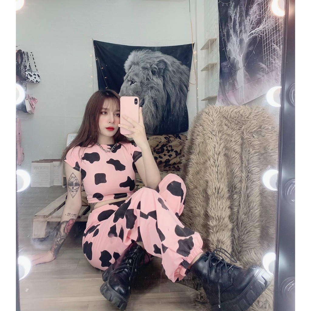 set croptop xinh cá tính ảnh chụp thật họa tiết bò sữa