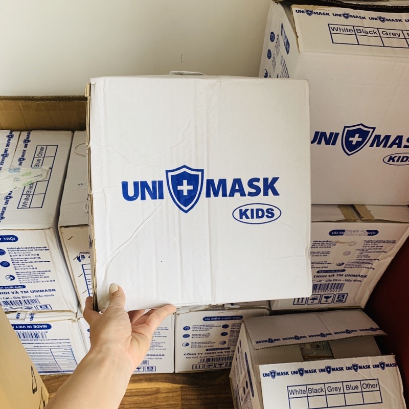 Khẩu trang trẻ em 4 lớp UNI MASK KF94 Hàn Quốc họa tiết xinh xắn đáng yêu cho bé