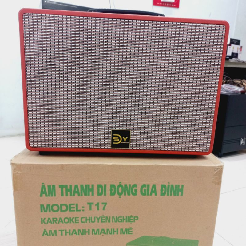 Loa Karaoke di động xách tay T17 - New 100%, Bảo hành 12 tháng.